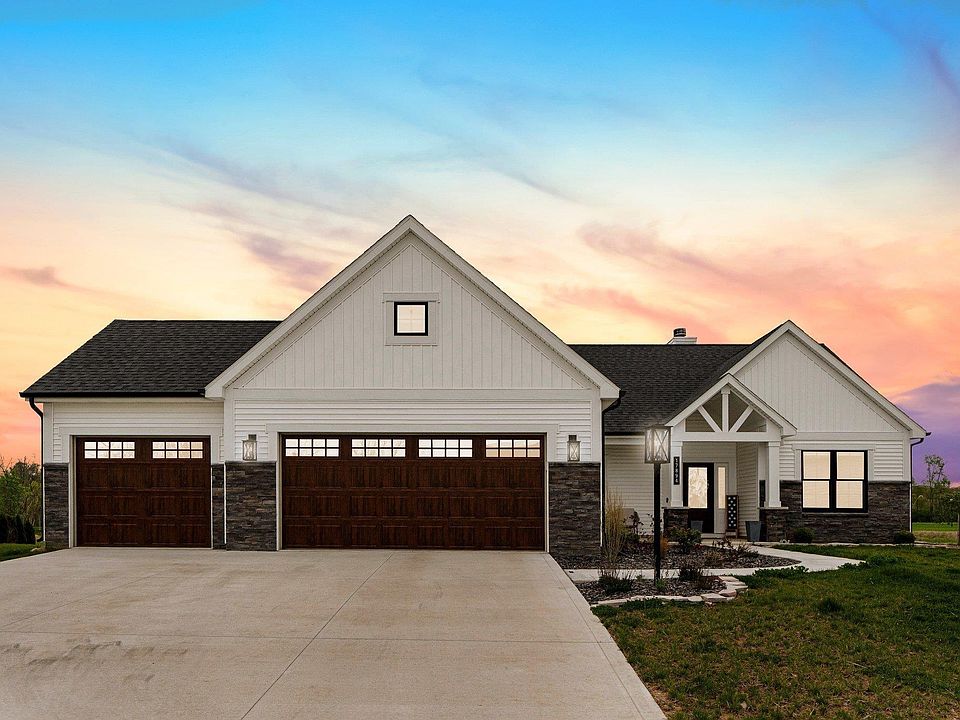 17894 Boeing Pass, Huntertown, IN 46748 | MLS #202515410
