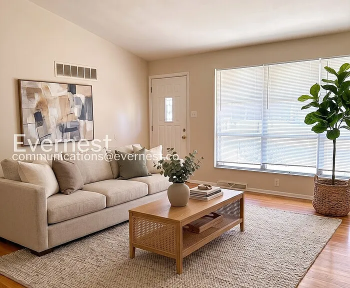 4608 Barbara Dr — Photo 4