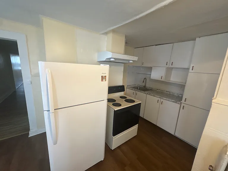 349 Scott St #1 — Photo 6