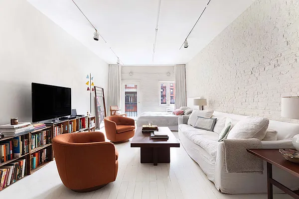 Rented by Compass | media 5