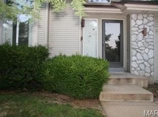 817 Briarwood Ct, Lake Saint Louis, MO 63367