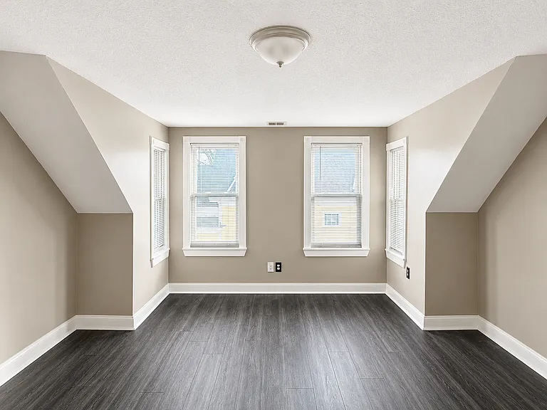 42 Clinton St #2 — Photo 18