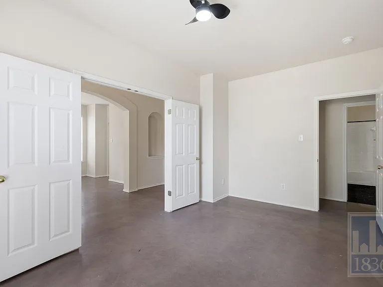 2217 Speidel Dr — Photo 23