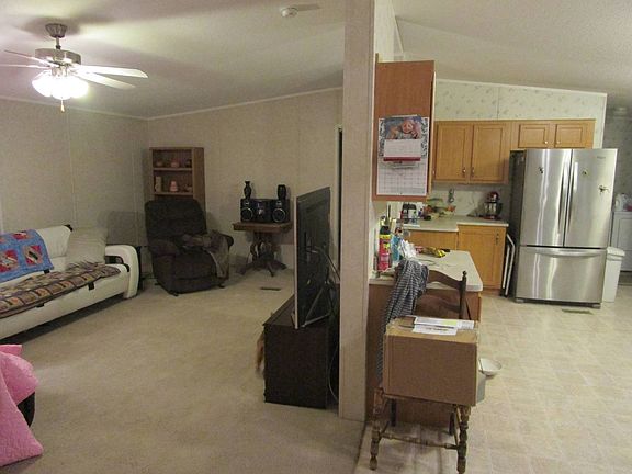 4th image of 2138 E Cabot Dr