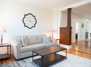 278 3rd St APT 1, Troy, NY 12180
