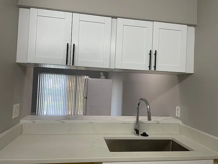 10150 Twin Lakes Dr #4 — Photo 17