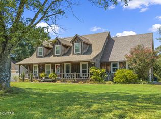 55 Evergreen Dr, Lexington, TN 38351