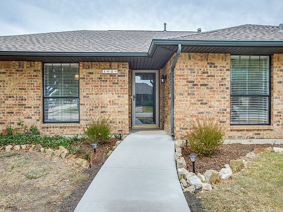 1626-walker-dr-carrollton-tx-High-Res-4.jpg