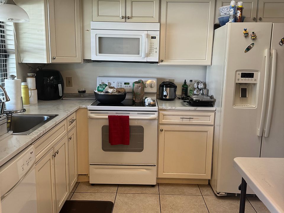 1st image of 3327 Pelican Blvd