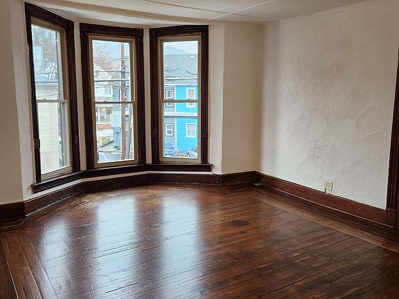 Primary bedroom OR Living Room