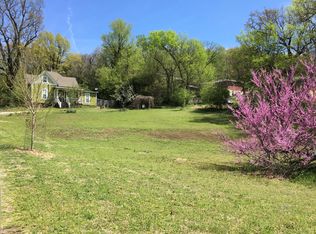 540 E Huntsville Rd, Fayetteville, AR 72701