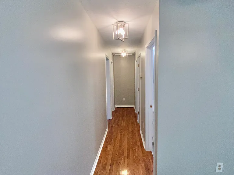 6528 Rosebelle Ave — Photo 10