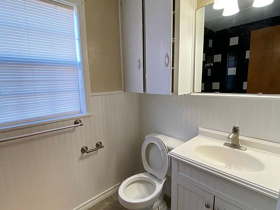 5th image of 417 E 17th Ave APT 4