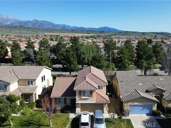 1064 Queen Annes Ln, Beaumont, CA 92223