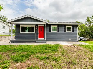 1313 Johnson Dr, Junction City, KS 66441