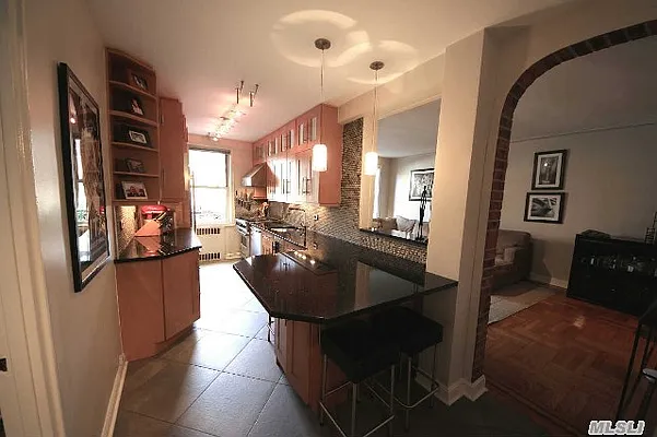 Sold by Prime Realty | media 18