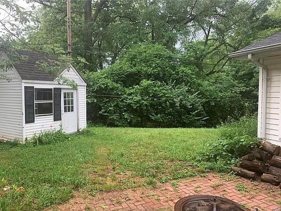 4th image of 1328 Kroeger Dr