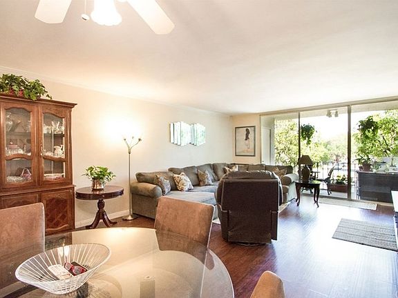 2nd image of 10240 Camarillo St APT 214