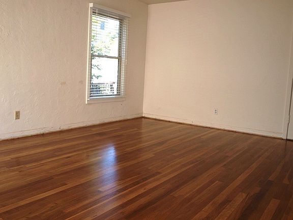 3rd image of 835 Sir Francis Drake Blvd APT 2