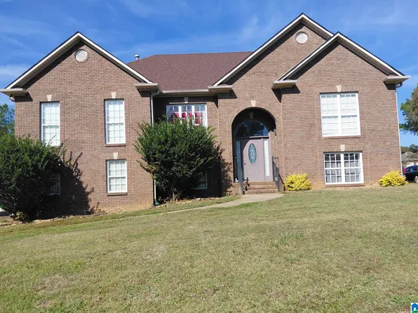 420 Newberry Dr, Pleasant Grove, AL 35127