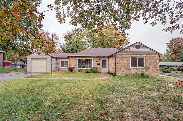 932 Moreland Dr photo 1