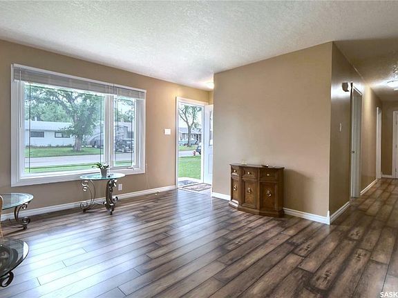 3rd image of 1043 Bogue Ave