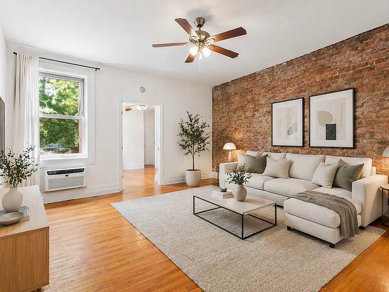 132 Lexington Ave #3 — Photo 2