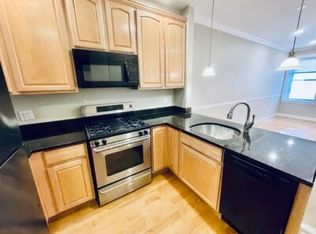 33 N Bennet St APT 3, Boston, MA 02113