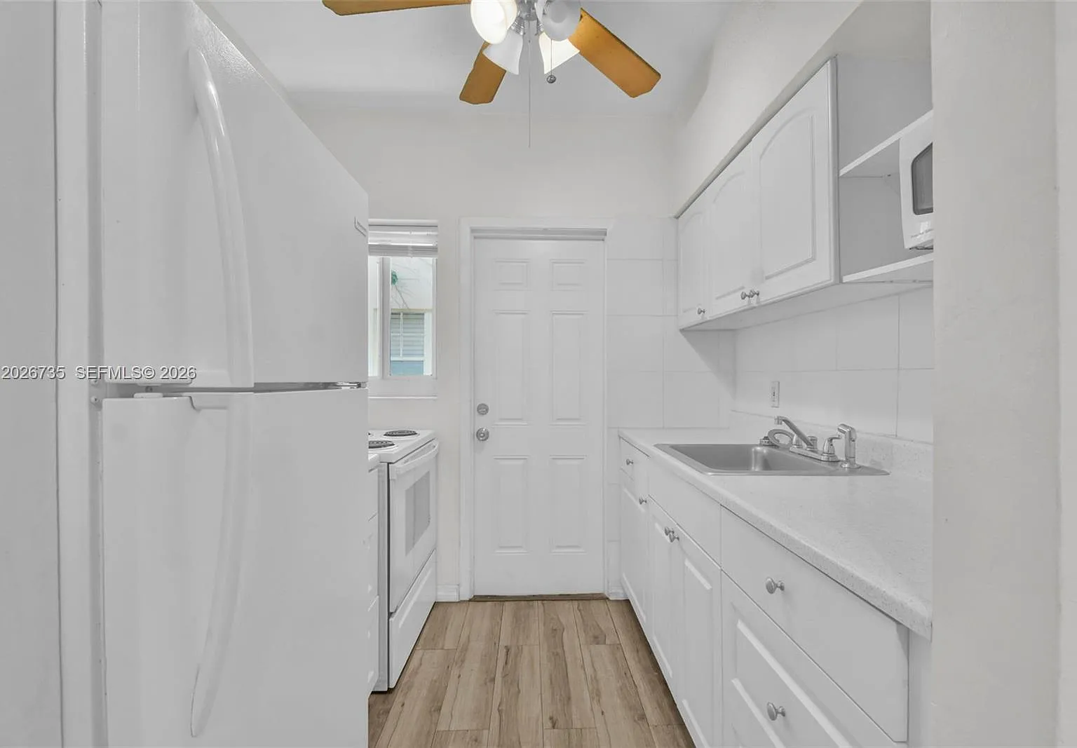 Ramavest Condo — Photo 2