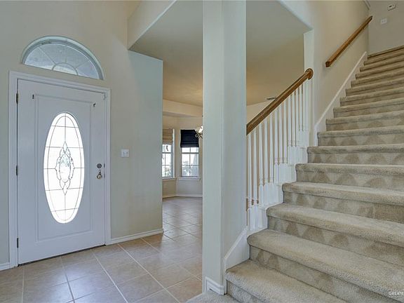 2nd image of 4105 Lula St