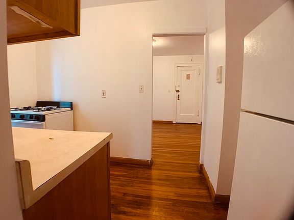 5th image of 21-43 27th St #4B