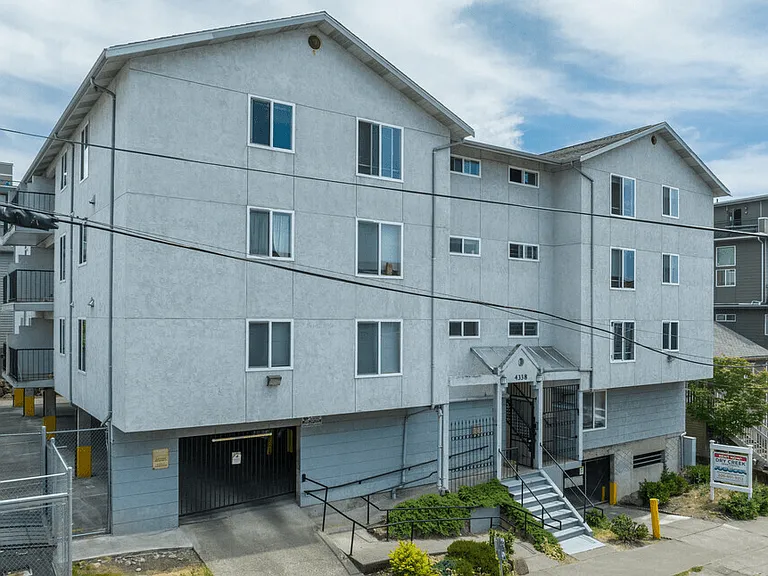 Dry Creek Apartments — Photo 6