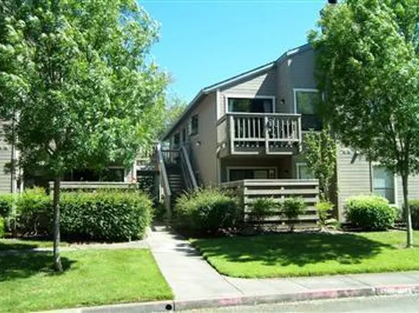 425 Mission Blvd, Santa Rosa, CA 95409