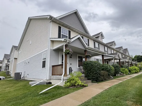 645 Newport Pl, Norwalk, IA 50211