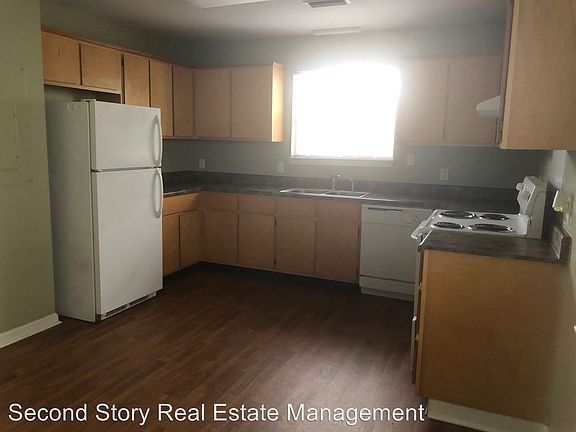4th image of 1601 Mitchell Ave APT B