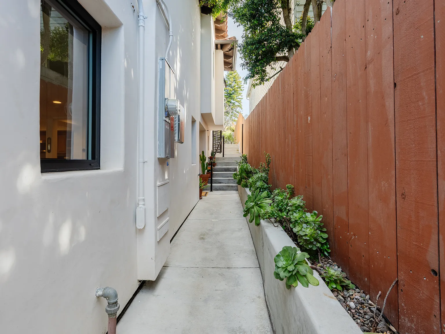 Linda Rosa Ave, La Jolla — Photo 4