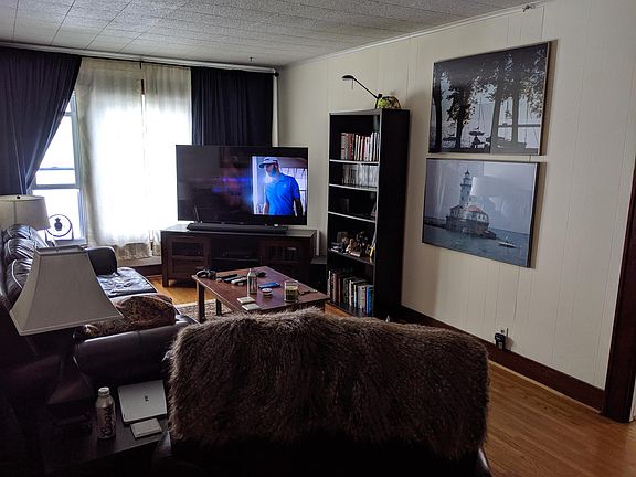 2nd image of 24211 W Commercial St #2