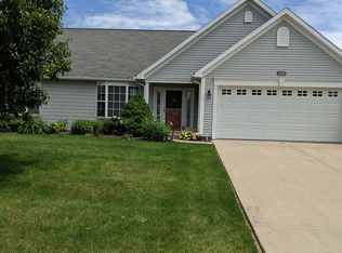 1482 Chesapeake Ave, Louisville, OH 44641