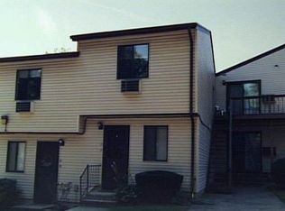 91 Atwater St #13, Derby, CT 06418