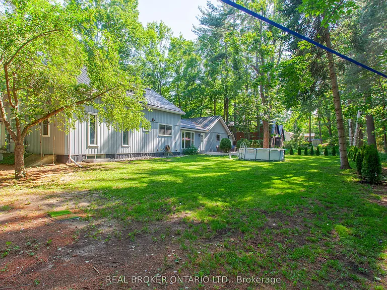 1880 Glen Oak Ln — Photo 20