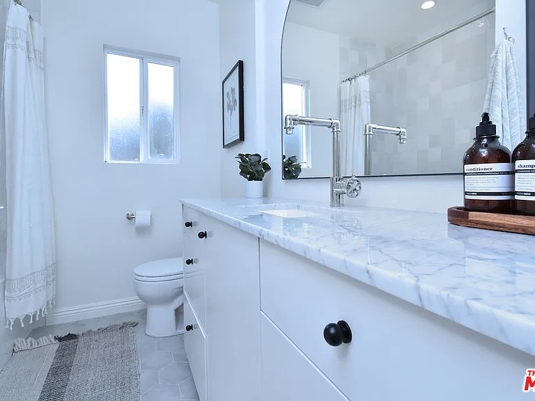 6167 Costello Ave — Photo 26