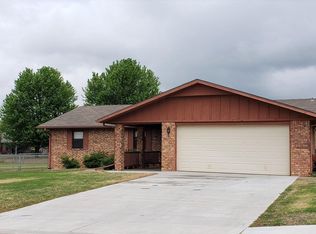 1905 Jean St, Springdale, AR 72762