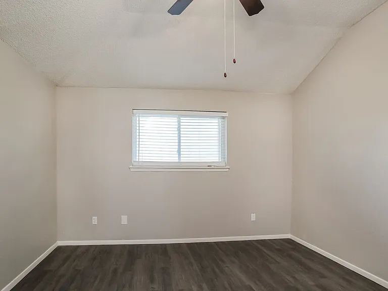9723 Orangevale Dr — Photo 8
