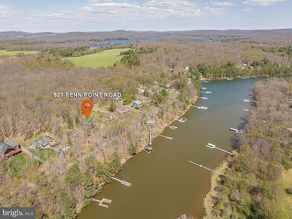 4th image of 827 Penn Point Rd