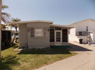 629 Sioux Trl, Fort Myers Beach, FL 33931