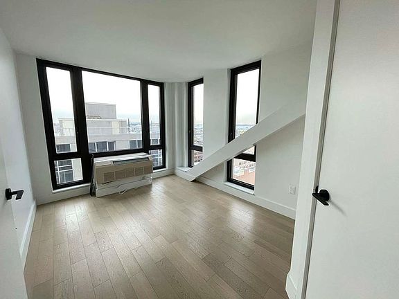 5th image of 571 4th Ave #1204