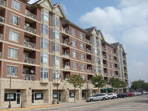 1st image of 9670 Franklin Ave Unit 412