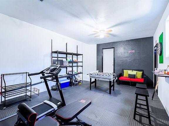 5th image of 312 N Luna Ct #0
