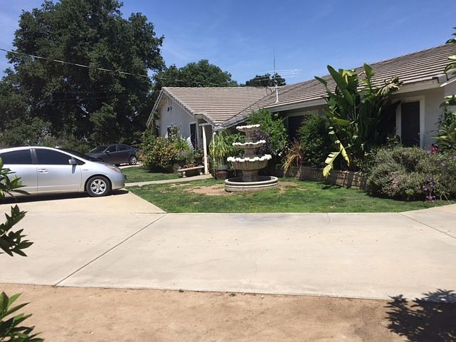 1st image of 40656 Crest Dr
