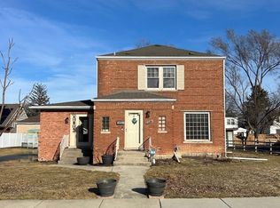 1301 Boeger Ave, Westchester, IL 60154